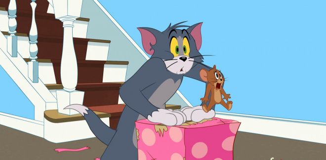 What's inside the present? - Tom and Jerry